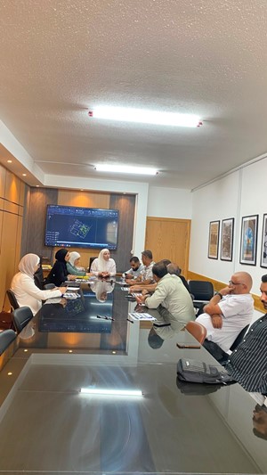 عقدت اللجنة الاقليمية للتخطيط والبناء جلستها رقم 15/2026 برئاسة مدير عام الحكم المحلي م.ميرفت غزال وممثلي الللجنة الاقليمية عن المؤسسات في المحافظة 