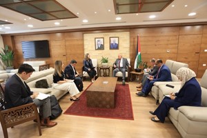 الوزير حجاوي يطّلع على مستجدات برنامج الادارة المتكاملة لادارة النفايات الصلبة والممول من البنك الدولي 